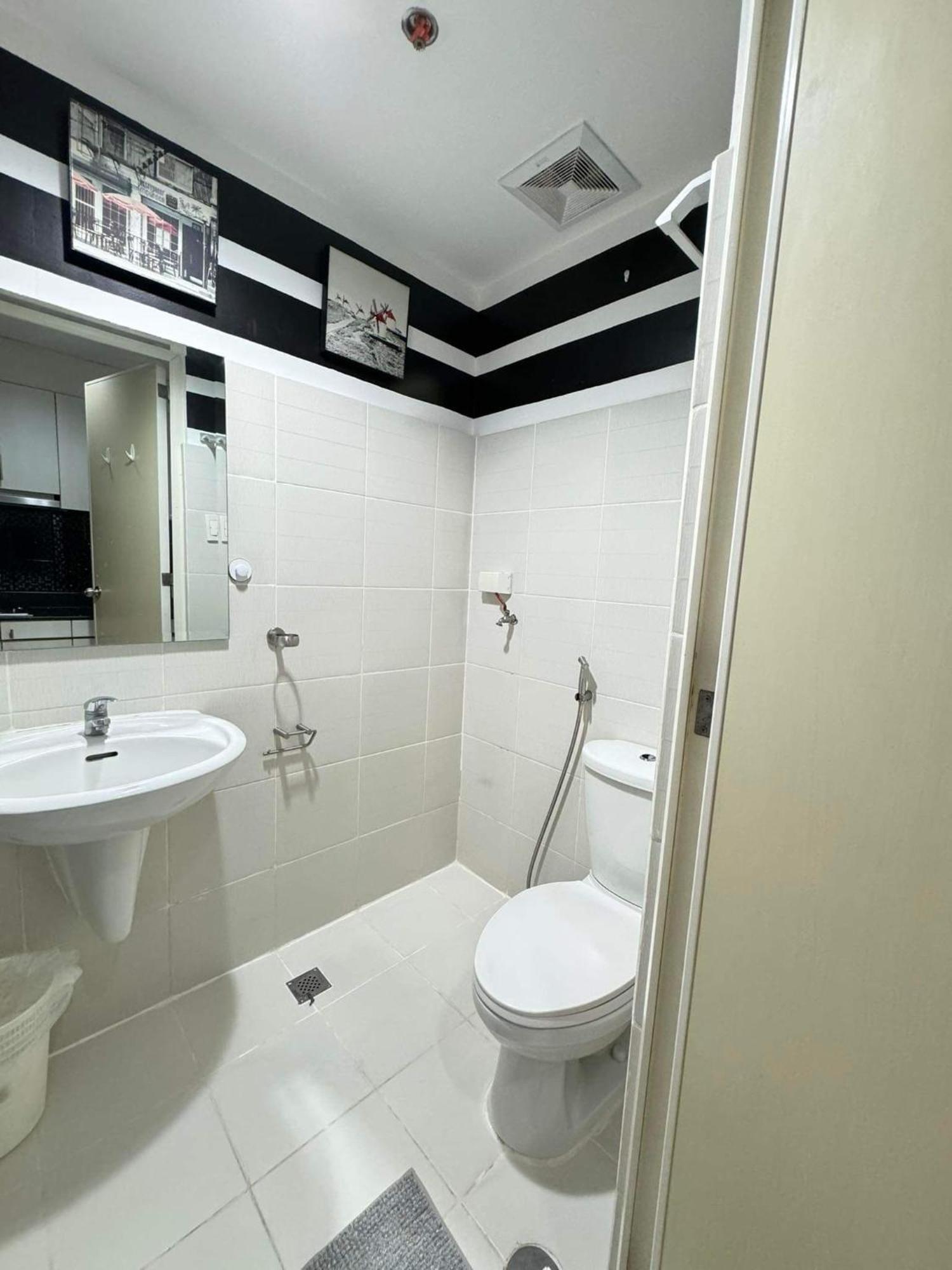 Sea Residences Malachi310 Pasay Exterior photo
